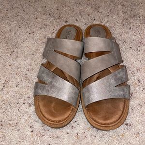 Sofft Adjustable Sandals, Excellent Condition